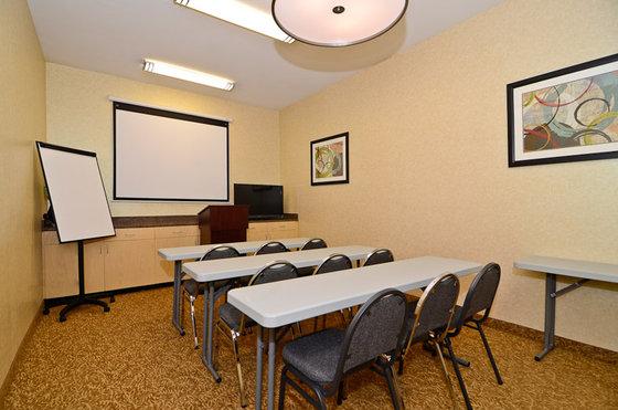 Holiday Inn Express & Suites Bonifay By Ihg Facilities photo