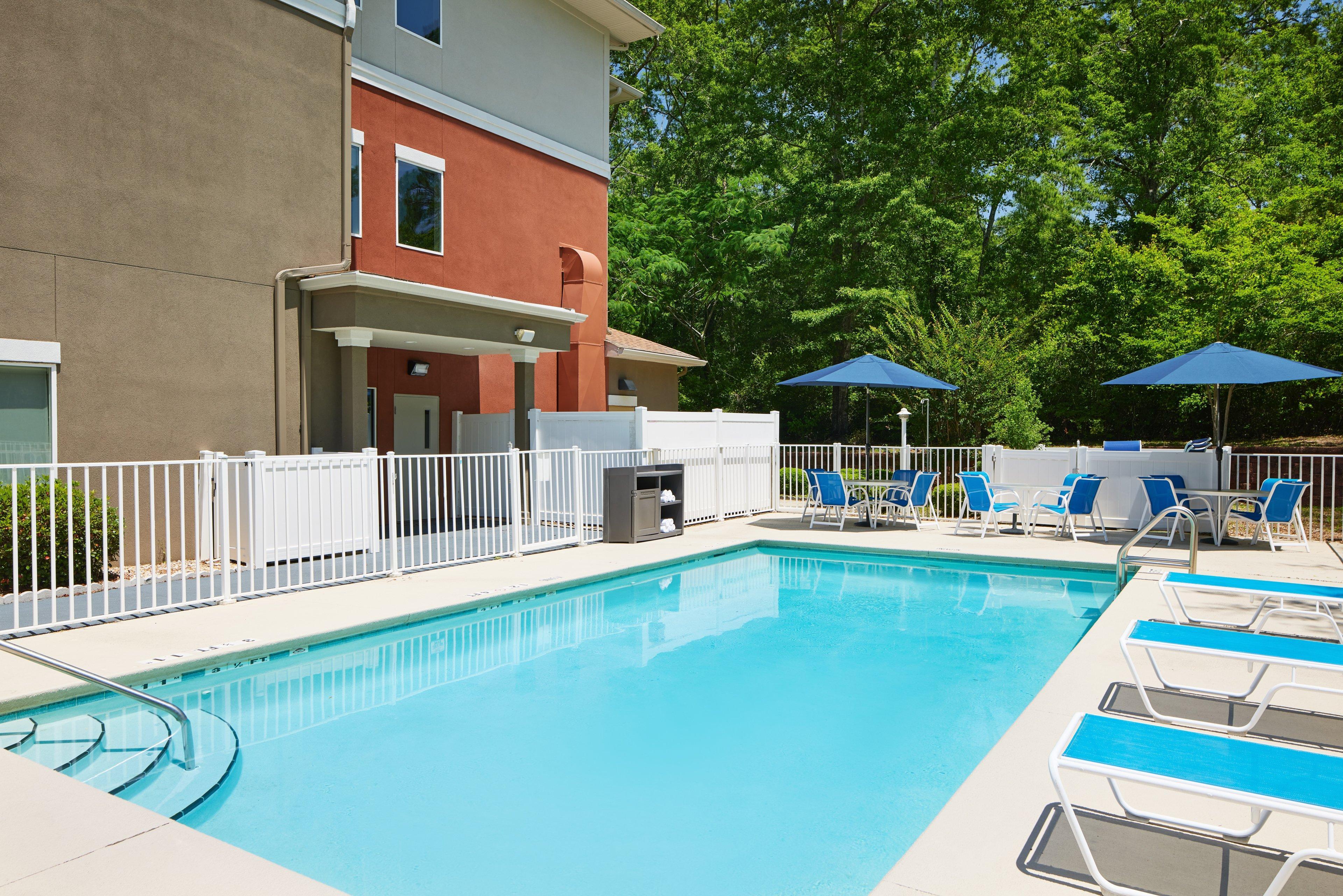 Holiday Inn Express & Suites Bonifay By Ihg Exterior photo