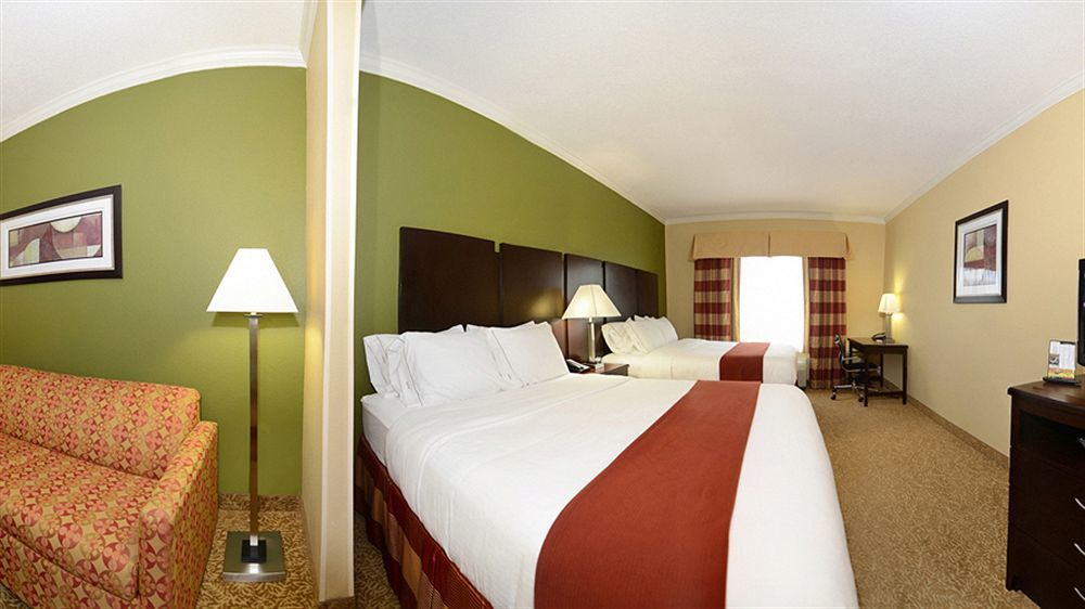 Holiday Inn Express & Suites Bonifay By Ihg Exterior photo